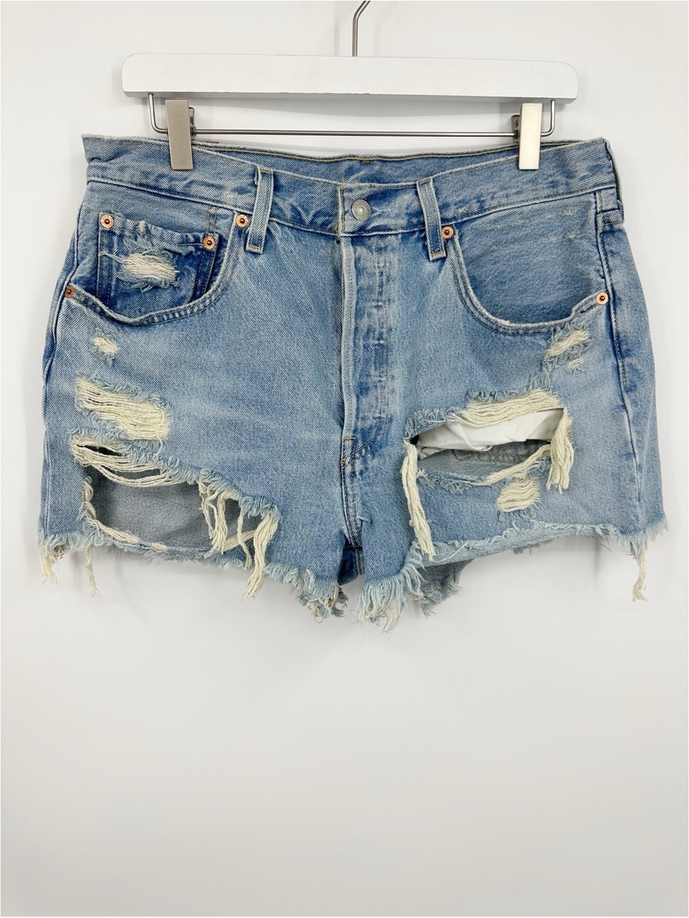 Levi's 501 Distressed Button Fly High Waisted Denim Shorts Size 31 Boho